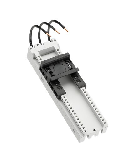 Artikelbild 1 des Artikels 32684 Komfortadapter 32A Crossboard