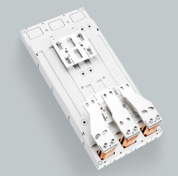 Artikelbild 1 des Artikels 32719 Sammelschienenadapter 1200A